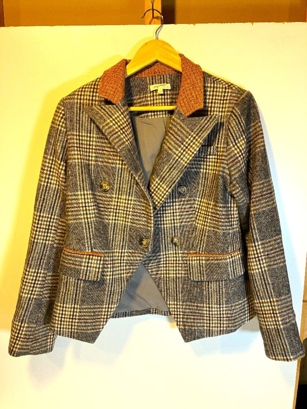 MYSTREE Fall Plaid Waistcoat Jacket. Size S. Like new!